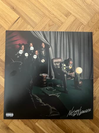 BURNA BOY - NO SIGN OF WEAKNESS (BRWN) (COLV)