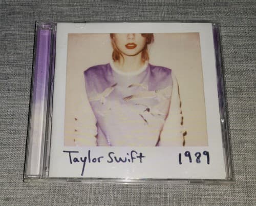 SWIFT, TAYLOR - 1989