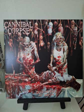 CANNIBAL CORPSE - BUTCHERED AT BIRTH (UK)