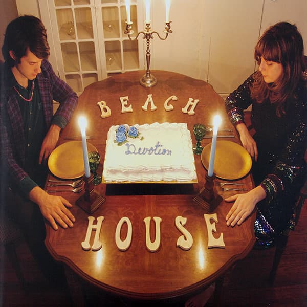 BEACH HOUSE - DEVOTION
