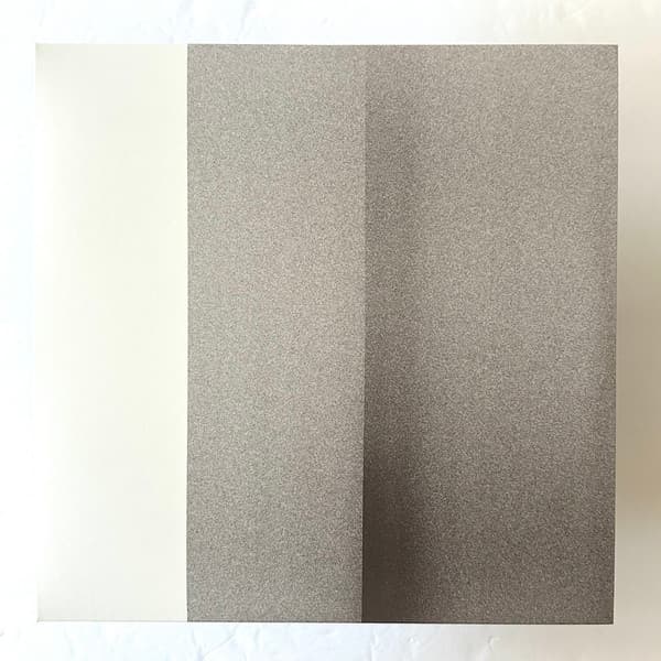 ENGLISH, LAWRENCE - EVEN THE HORIZON KNOWS ITS BOUNDS