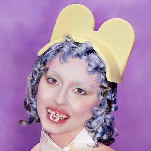 ASHNIKKO - SMOOCHIES (WHITE)